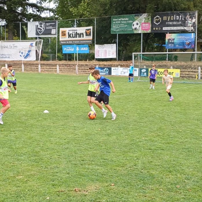 Sommercamps 2026 - unter dem Motto- I like to move it.